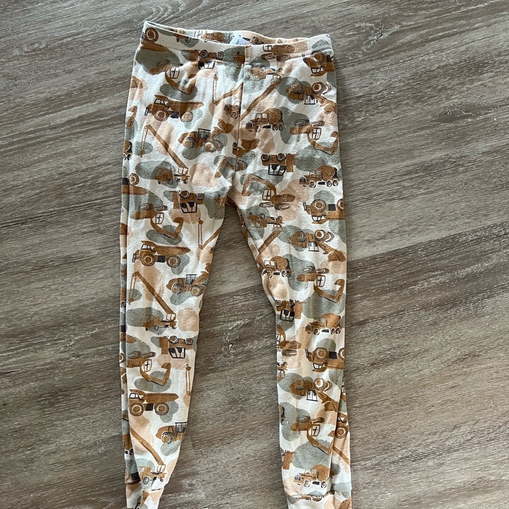 GAP Cream and Brown with Tapered Leg